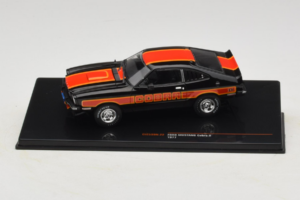 Ford Mustang Cobra II Svart IXO 1:43 CLC599N Metall