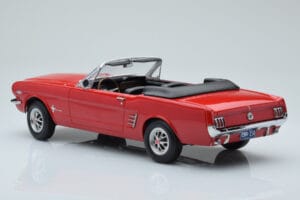 Ford Mustang Cabriolet Röd Norev 1:18 182810 Metall — bild 5 av 6