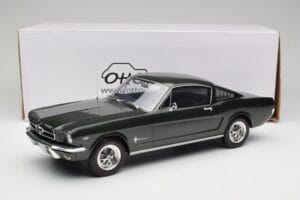 Ford Mustang Fastback Ivy Green Otto 1:12 G079 Resin — bild 6 av 6