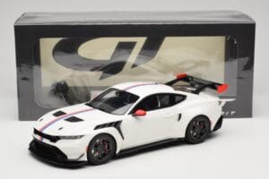 Ford Mustang GTD S650 Spirit of America Performance White GT Spirit 1:18 GT956 Resin — bild 6 av 6