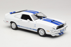 Ford Mustang II Cobra II Charlie's Angels Movie Greenlight 1:18 12880 Metall — bild 6 av 8