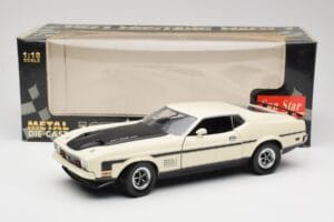 Ford Mustang Mach 1 Vit Sun Star 1:18 3602 Metall — bild 8 av 8