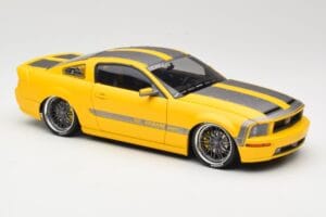 Ford Mustang S197 Cesam by Parotech Gul Norev 1:18 182700 Metall — bild 6 av 8