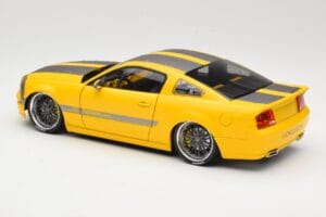 Ford Mustang S197 Cesam by Parotech Gul Norev 1:18 182700 Metall — bild 7 av 8