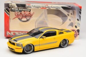 Ford Mustang S197 Cesam by Parotech Gul Norev 1:18 182700 Metall — bild 8 av 8