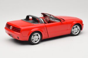 Ford Mustang S197 GT Cabriolet Röd Beanstalk Group 1:18 FOR10016R Metall — bild 3 av 8