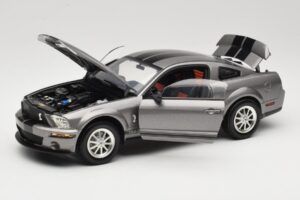Ford Mustang S197 Shelby GT500 40th Anniversary Grå Shelby Collectibles 1:18 DC075005 Metall — bild 2 av 8