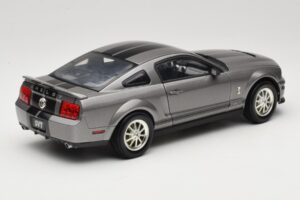 Ford Mustang S197 Shelby GT500 40th Anniversary Grå Shelby Collectibles 1:18 DC075005 Metall — bild 3 av 8