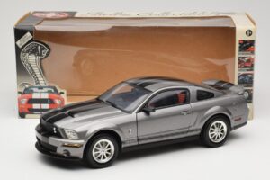 Ford Mustang S197 Shelby GT500 40th Anniversary Grå Shelby Collectibles 1:18 DC075005 Metall — bild 8 av 8