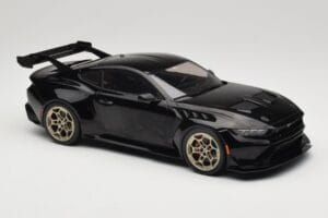 Ford Mustang S650 GTD Svart IXO 1:18 MCG18578 Metall — bild 4 av 6