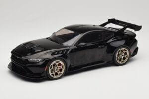 Ford Mustang S650 GTD Svart IXO 1:18 MCG18578 Metall