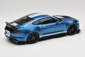 Ford Mustang Shelby GT500 S550 Atlas Blue Metallic IXO 1:18 18RDC244-FO Metall — bild 3 av 8