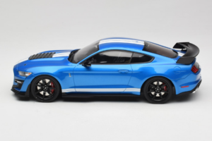 Ford Mustang Shelby GT500 S550 Blå GT Spirit 1:18 GT268 Resin — bild 3 av 6
