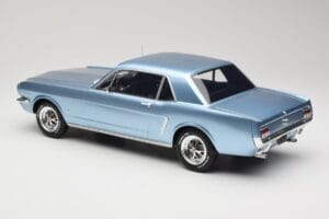 Ford Mustang V8 Hardtop Pony GT Silver Blue GT Spirit 1:12 G089 Resin — bild 5 av 6