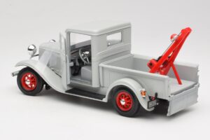 Ford Pick-Up Wrecker Grå Road Signature 1:18 92257 Metall — bild 5 av 8