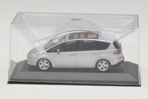 Ford S-Max Silver Minichamps 1:43 SMAX001 Metall — bild 4 av 5