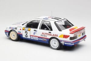 Ford Sierra RS Cosworth 4x4 #3 M. Biasion / T. Siviero Rally Monte Carlo 1992 MCG 1:18 MCG18355R Metall — bild 5 av 6