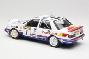 Ford Sierra RS Cosworth 4x4 #7 F. Delecour / D. Grataloup Rally Monte Carlo 1992 MCG 1:18 MCG18356R Metall — bild 5 av 6