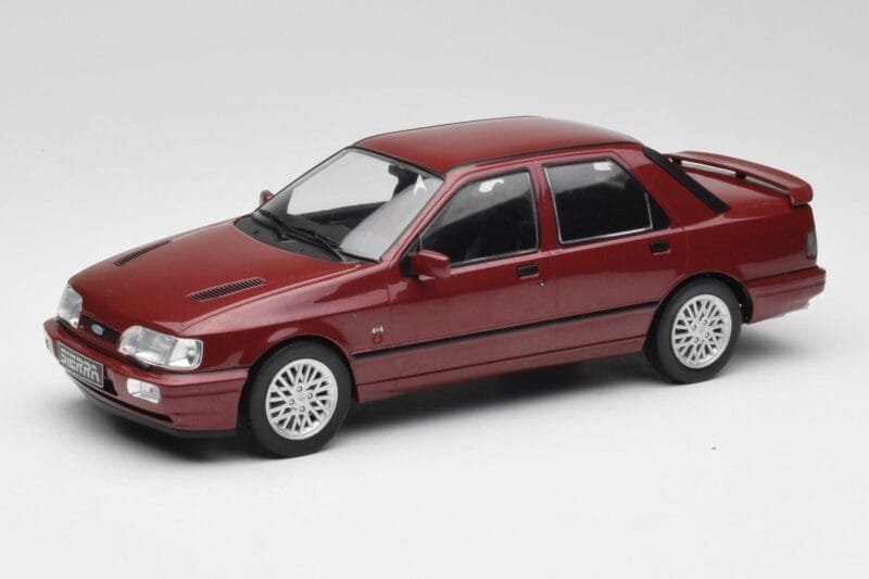 Ford Sierra RS Cosworth 4x4 Röd MCG 1:18 MCG18354 Metall
