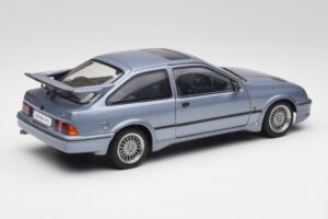 Ford Sierra RS Cosworth Moonstone Blå AUTOart 1:18 72863 Metall — bild 3 av 8