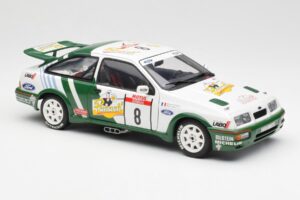 Ford Sierra RS Cosworth #8 D. Auriol / B. Occelli Rally Tour de Corse 1988 AUTOart 1:18 88812 Metall — bild 6 av 8
