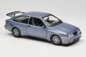 Ford Sierra RS Cosworth Blå Minichamps 1:18 150084002 Metall — bild 6 av 8