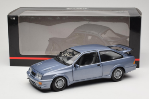 Ford Sierra RS Cosworth Blå Minichamps 1:18 150084002 Metall — bild 8 av 8