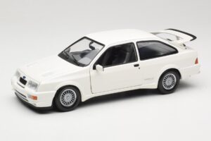 Ford Sierra RS Cosworth Vit Minichamps 1:18 150084000 Metall