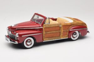 Ford Sportsman Röd Road Signature 1:18 20048 Metall