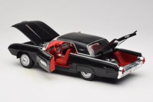 Ford Thunderbird Svart Anson 1:18 30344 Metall — bild 5 av 8