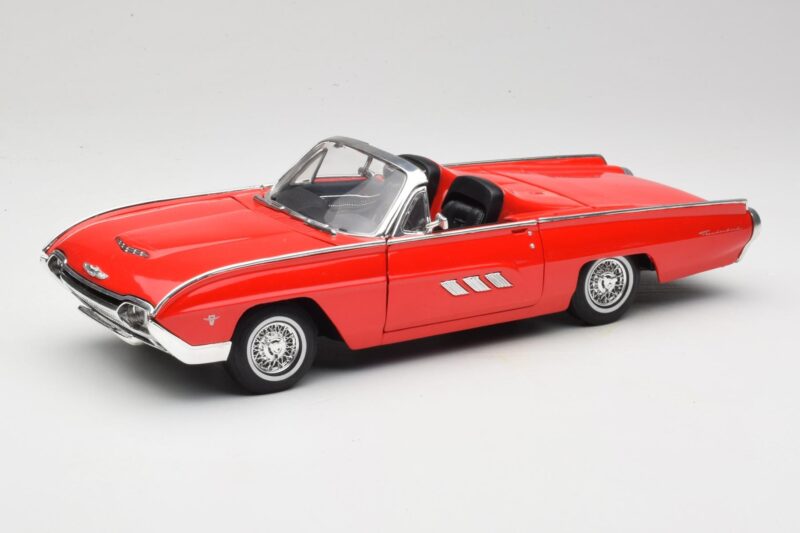 Ford Thunderbird Cabriolet Röd Anson 1:18 30334 Metall