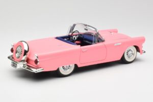 Ford Thunderbird Rosa Revell 1:18 8804 Metall — bild 3 av 8