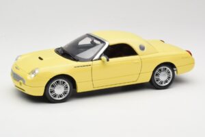 Ford Thunderbird Show Car Gul Maisto 1:18 50336 Metall