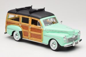 Ford Woody Panel Wagon Mintgrön Road Signature 1:18 20028 Metall — bild 6 av 8