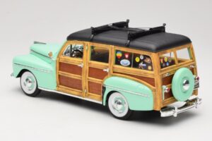 Ford Woody Panel Wagon Mintgrön Road Signature 1:18 20028 Metall — bild 7 av 8