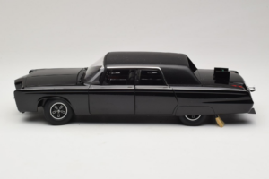 Chrysler Imperial Black Beauty Green Hornet TV Series AUTOart 1:18 71546 Metall — bild 4 av 8