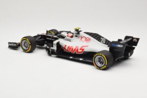 Haas VF-20 #20 K. Magnussen Abu Dhabi GP 2020 Minichamps 1:18 110201720 Metall — bild 5 av 6