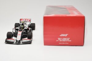 Haas VF-20 #50 M. Schumacher FP1 Abu Dhabi GP 2020 Minichamps 1:18 110201750 Metall — bild 6 av 6