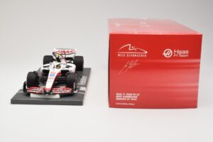 Haas VF-22 #47 M. Schumacher Bahrain GP 2022 Minichamps 1:18 117220147 Metall — bild 6 av 6