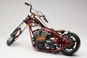 Harley-Davidson West Coast Choppers Diablo Soft Tail Guld Röd Minichamps 1:5 JJ04-05-03 Metall — bild 4 av 6