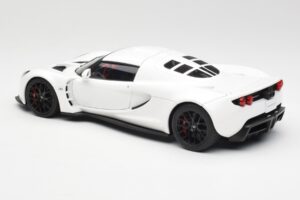 Hennessey Venom GT Vit AUTOart 1:18 75404 Metall — bild 7 av 8