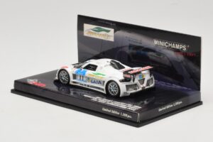 HHF Hybrid Concept Car #11 H-H. Frentzen / Muller / Schwager / Engels 24 Hours Nurburgring 2008 Minichamps 1:43 437080911 Met — bild 3 av 4