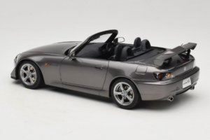 Honda S2000 AP2 Type S Moon Rock Metallic MotorHelix 1:18 M85111 Metall — bild 8 av 9