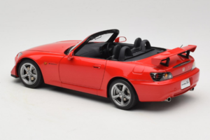 Honda S2000 AP2 Type S New Formula Red MotorHelix 1:18 M85112 Metall — bild 8 av 9