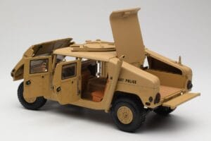 Hummer H1 AM General Military Police Exoto 1:18 01801 Metall — bild 5 av 8