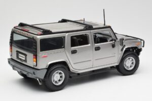 Hummer H2 Silver Maisto 1:18 7449569 Metall — bild 3 av 8
