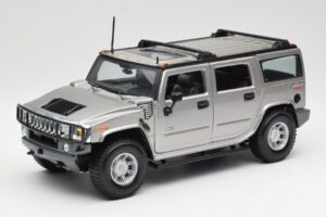 Hummer H2 Silver Maisto 1:18 7449569 Metall