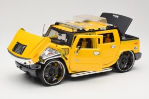 Hummer H2 SUT Concept Gul Maisto 1:18 31067 Metall — bild 2 av 8