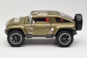Hummer HX Concept Grön Maisto 1:18 36171 Metall — bild 4 av 8
