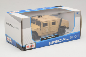 AM General Humvee Military Maisto 1:27 31974 Metall — bild 2 av 3